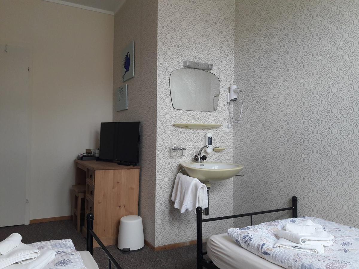 Hotel-Restaurant Hecht Ermatingen Room photo